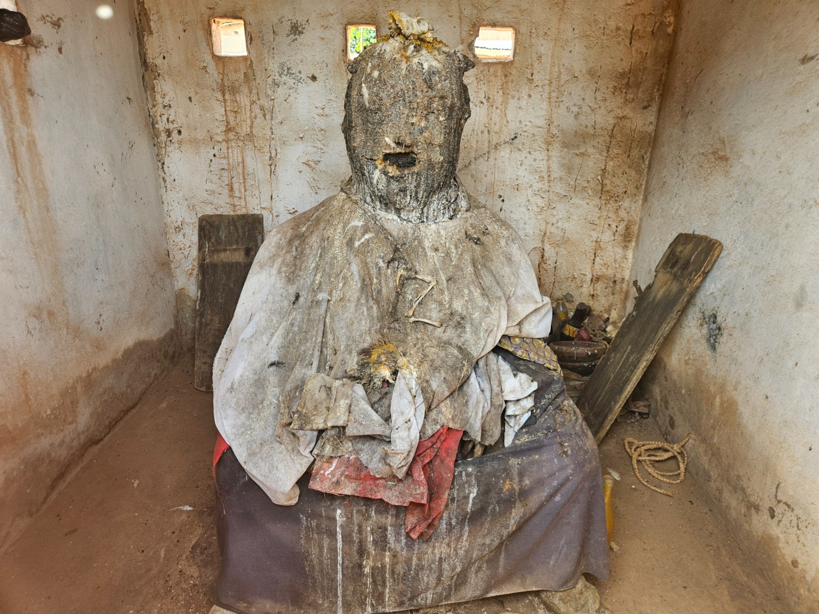 Voodoo protector statue at Togoville market